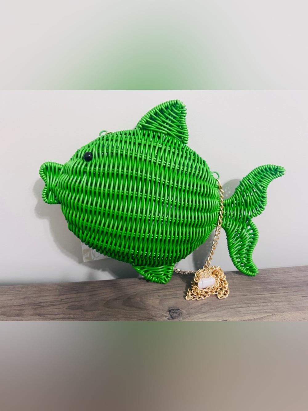 Tommy Bahama Viral Green Fish Woven Straw Novelty Bag Tropical Summer NWT